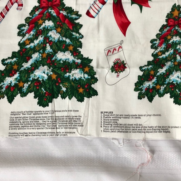 Cranston Print Works Holiday Appliqués - Picture 7 of 9